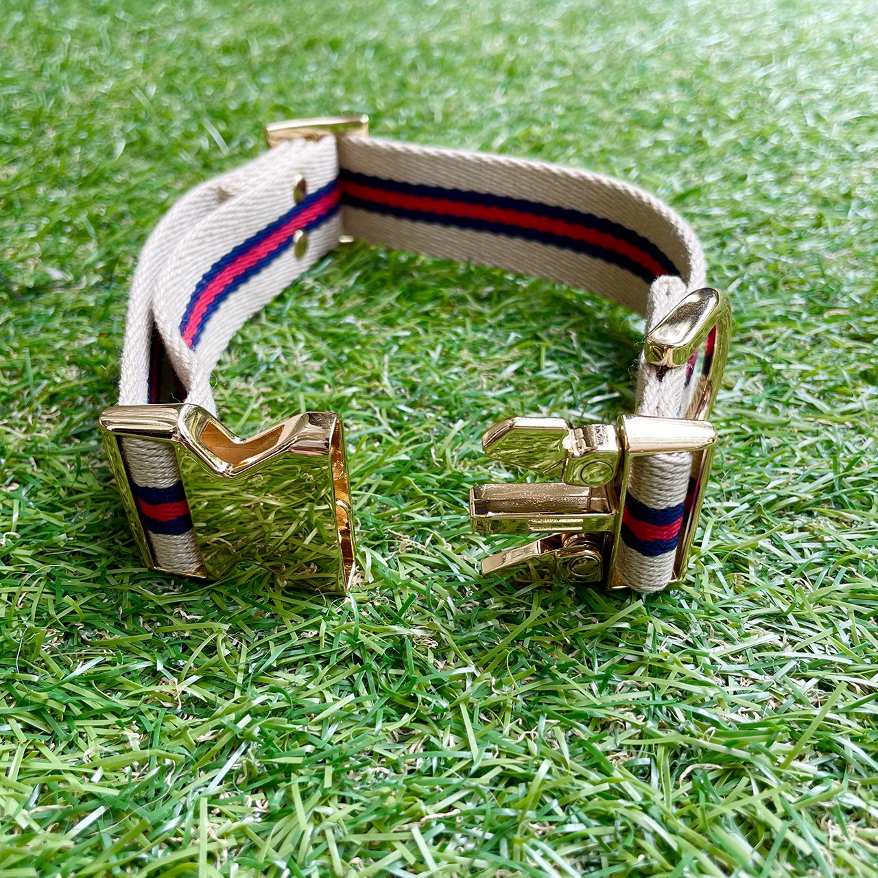 【中型~大型犬用30mm】HOSU ストライプドッグカラー/アイボリー×レッド