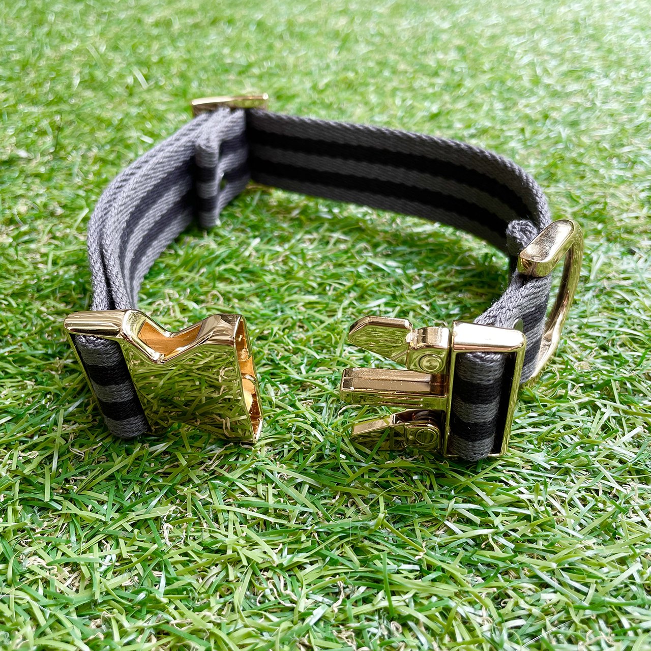 【中型~大型犬用30mm】HOSU ストライプドッグカラー/グレー×ブラック