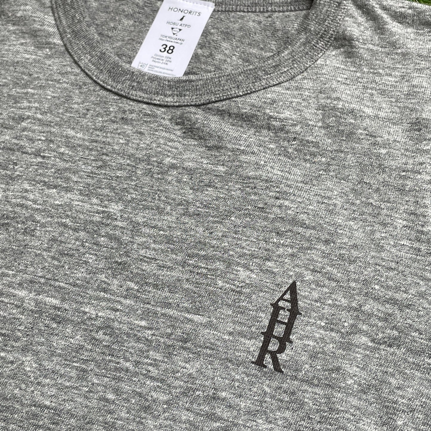 AHR プリント Tシャツ