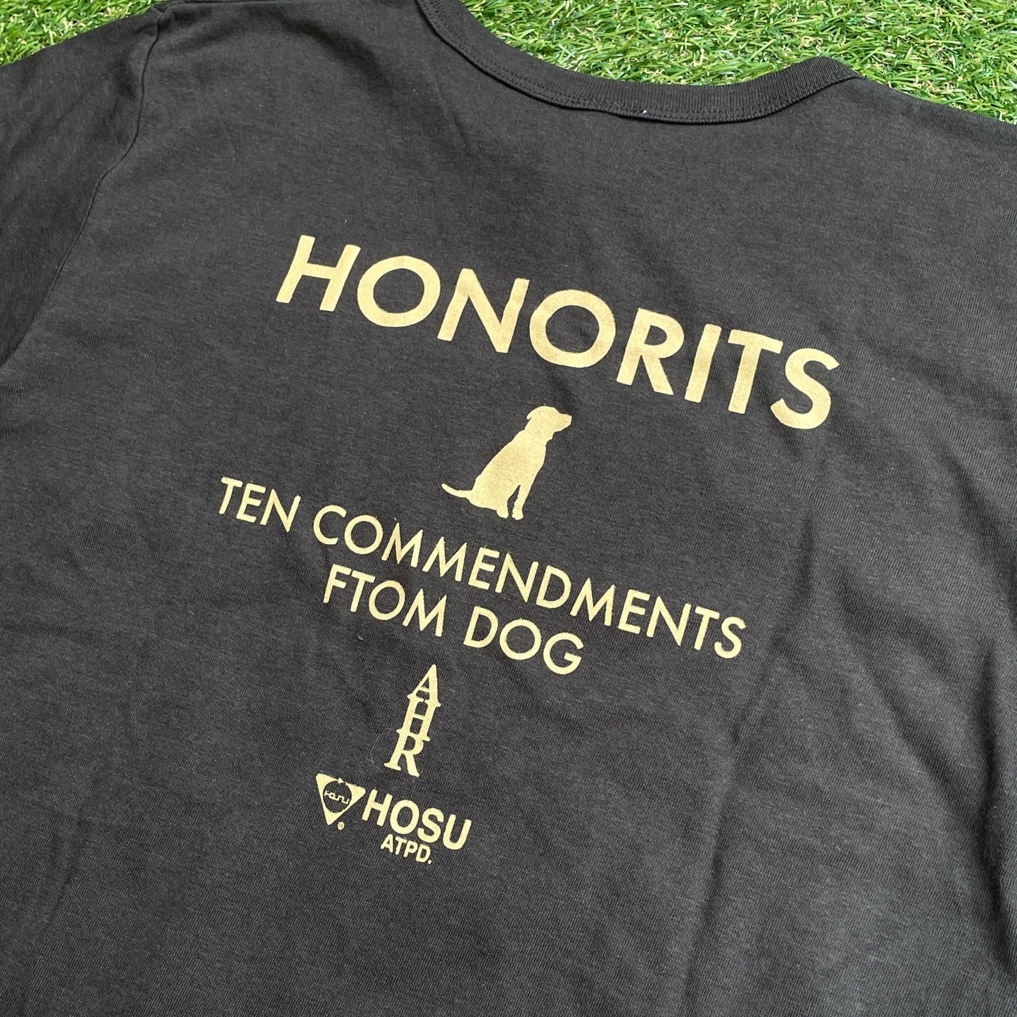 HONORITS Tシャツ